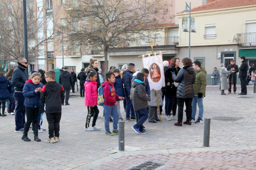 Participantes al evento Ofrenda de floral a la Virgen de la Paz – 2020