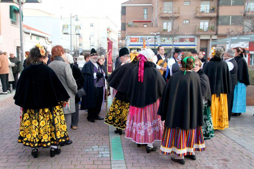 Participantes al evento Ofrenda de floral a la Virgen de la Paz – 2020