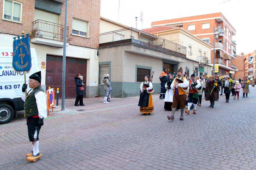 Fiestas Virgen de la Paz 2019 - Ofrenda Floral - Imagen parcial de los miembros  de la Casa de Asturias.