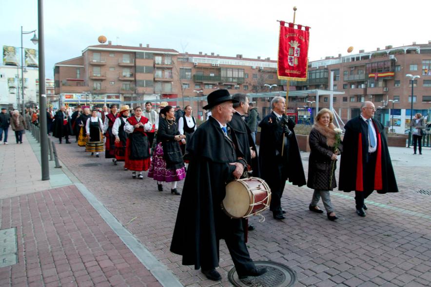 Participantes al evento Ofrenda de floral a la Virgen de la Paz – 2020