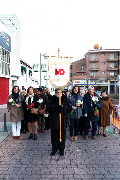 Participantes al evento Ofrenda de floral a la Virgen de la Paz - 2020