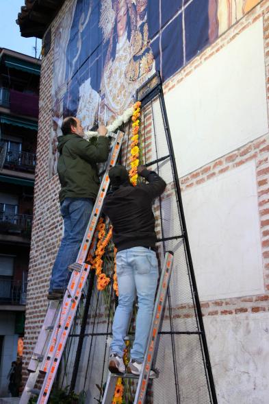 Participantes al evento Ofrenda de floral a la Virgen de la Paz – 2020