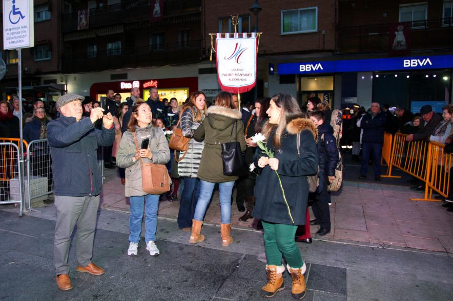 Participantes al evento Ofrenda de floral a la Virgen de la Paz – 2020