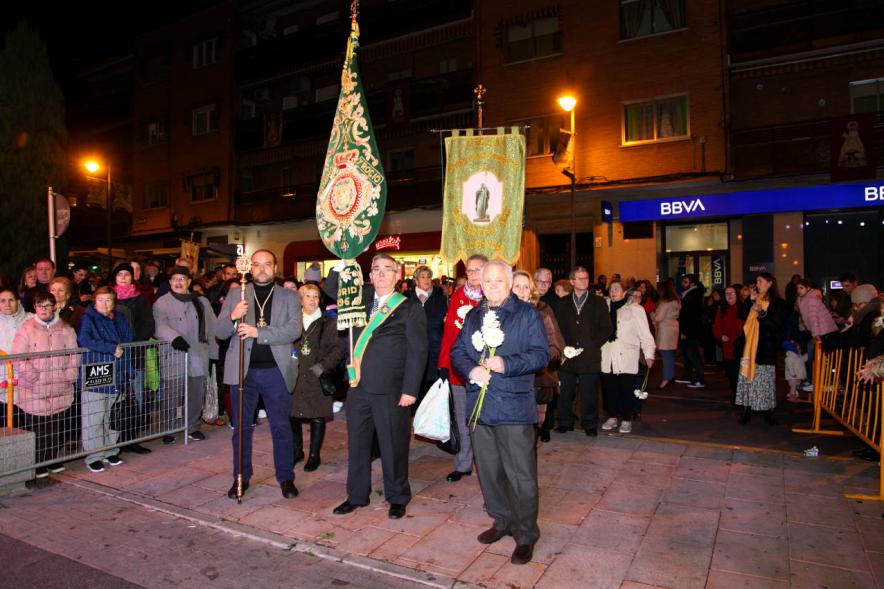 Participantes al evento Ofrenda de floral a la Virgen de la Paz – 2020