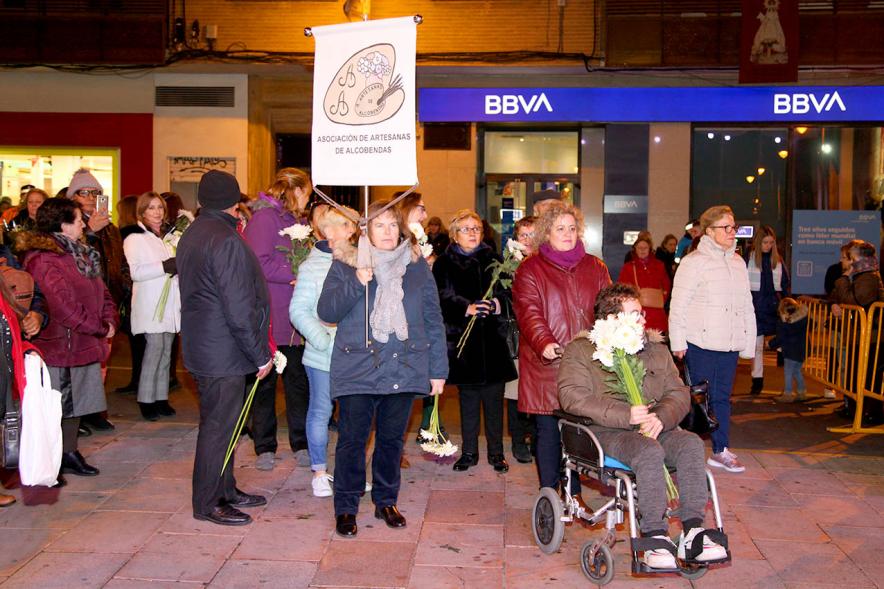Participantes al evento Ofrenda de floral a la Virgen de la Paz – 2020