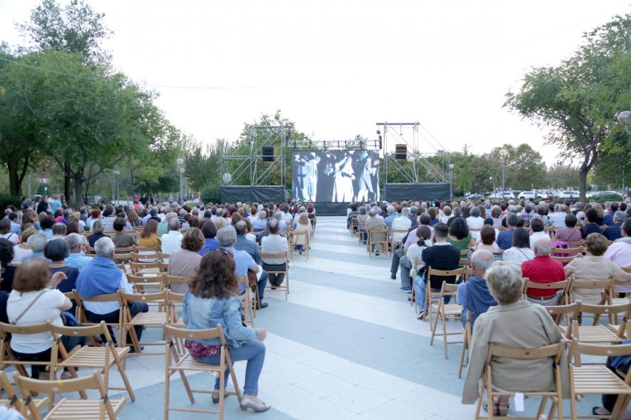 Retransmisión de la Ópera Otello desde el Teatro Real - Imagen del público asistente.