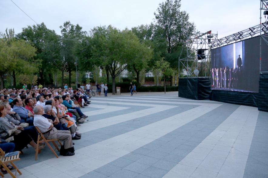 Retransmisión de la Ópera Otello desde el Teatro Real - Imagen del público asistente.