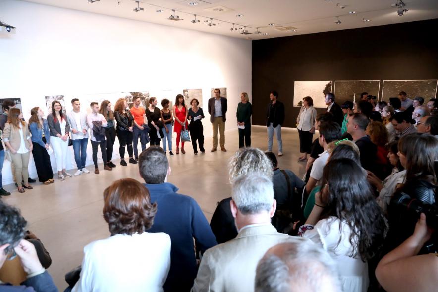 Inauguración Exposición Alumnos Master Escuela PIC.A PhotoEspaña -  Conferencia de los profesores, ante  las autoridades y el público. 