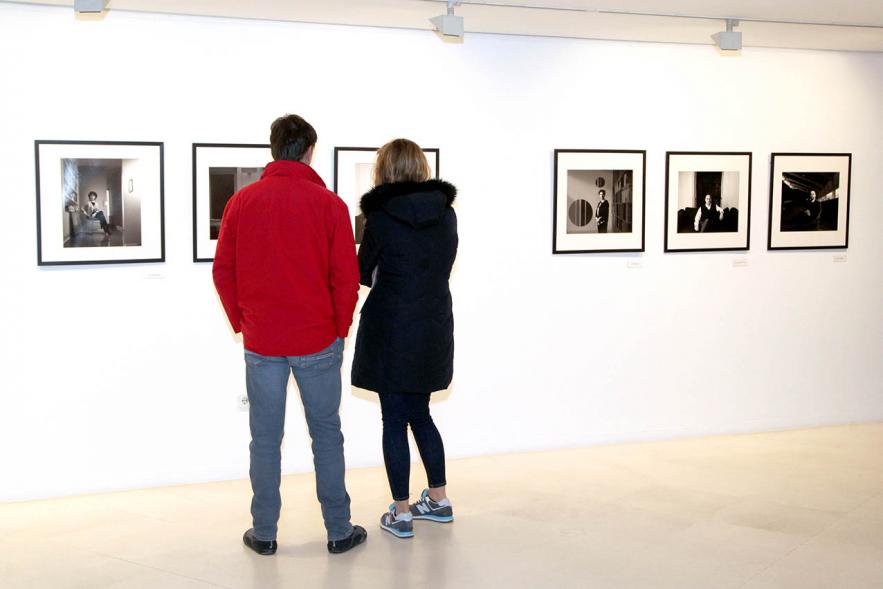 Visitantes en la Inauguración Exposición de Pablo Tribello.