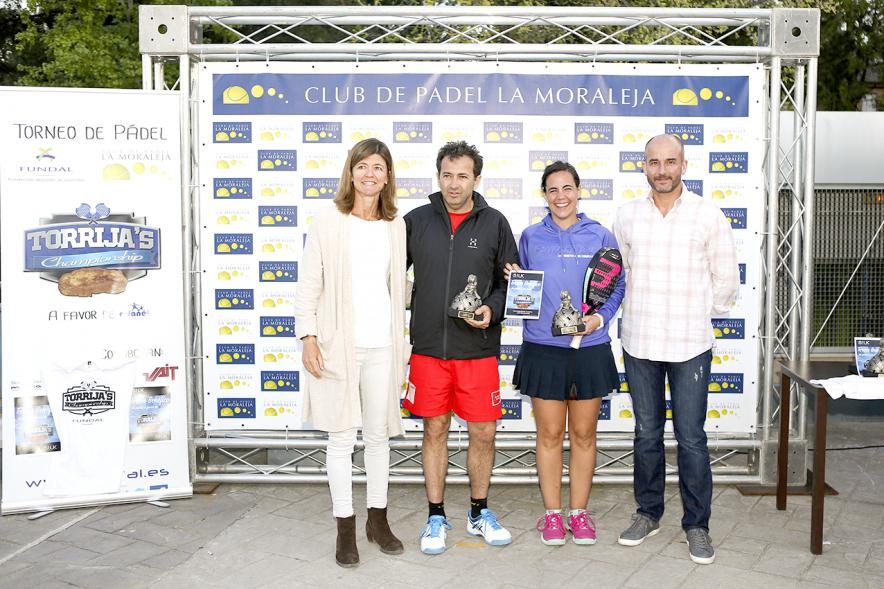 Torneo de Padel Torrija´s Championship -  Posado de los ganadores.