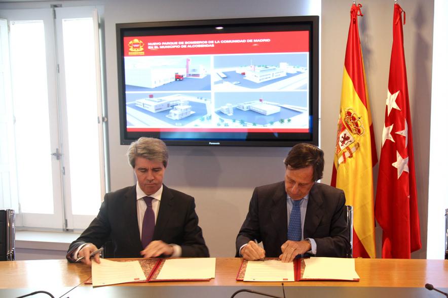 Momento de la firma