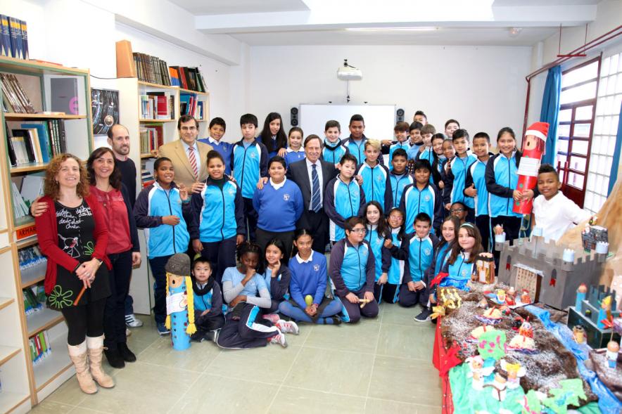 Posado de alumnos con delegación municipal