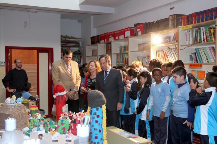 Delegación municipal durante la visita