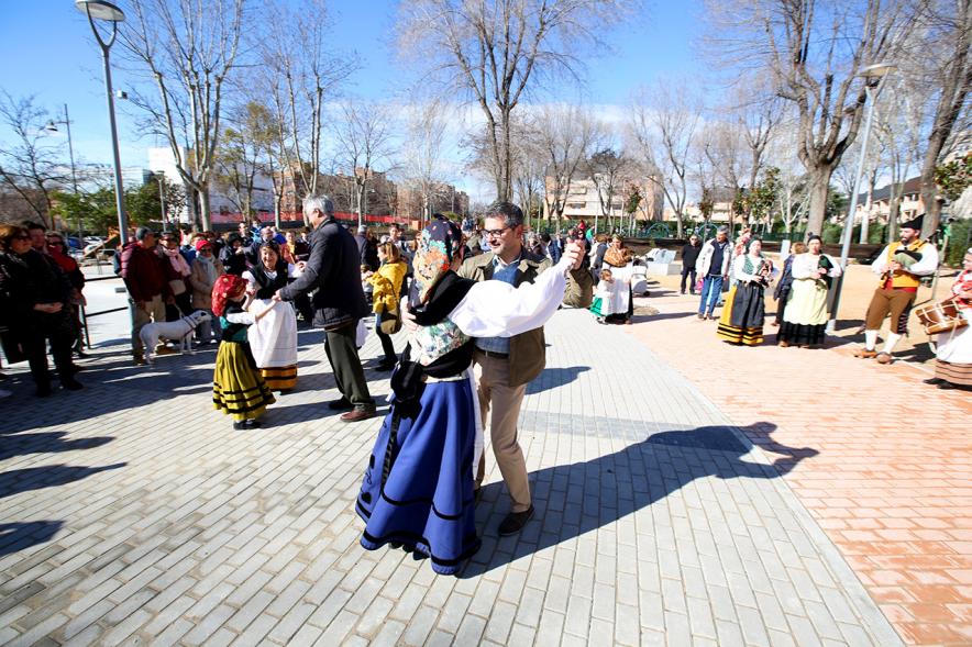 Bailes típicos en la Inauguración Parque de Asturias y Cantabria - 2020