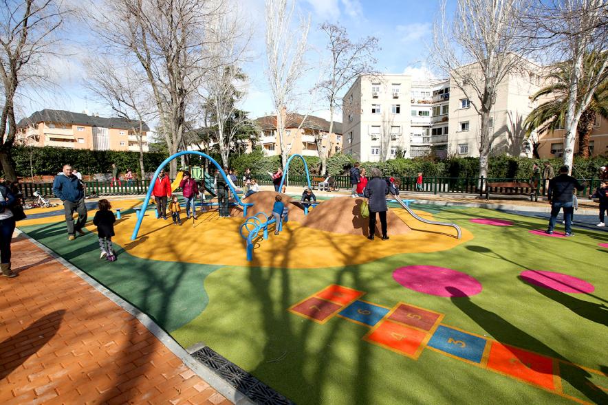 Zona infantil del nuevo parque. Inauguración Parque de Asturias y Cantabria - 2020