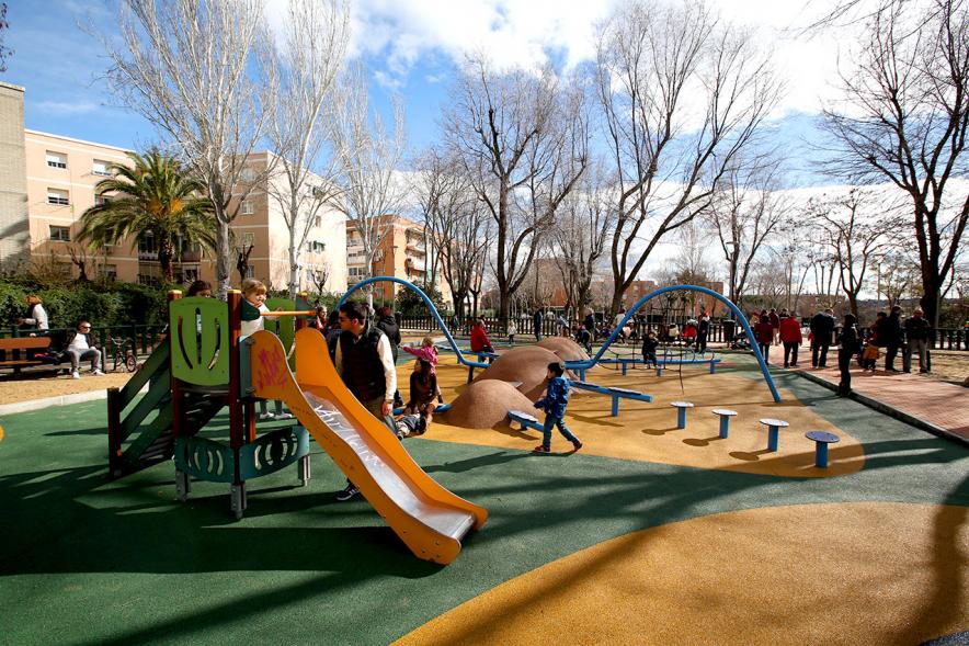 Zona infantil del nuevo parque. Inauguración Parque de Asturias y Cantabria - 2020