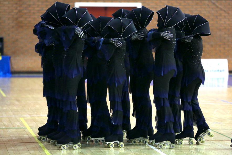 Campeonato Autonómico de Patinaje - Grupos Patinaje Show - Imagen de un momento de la actuación de uno de los equipos.