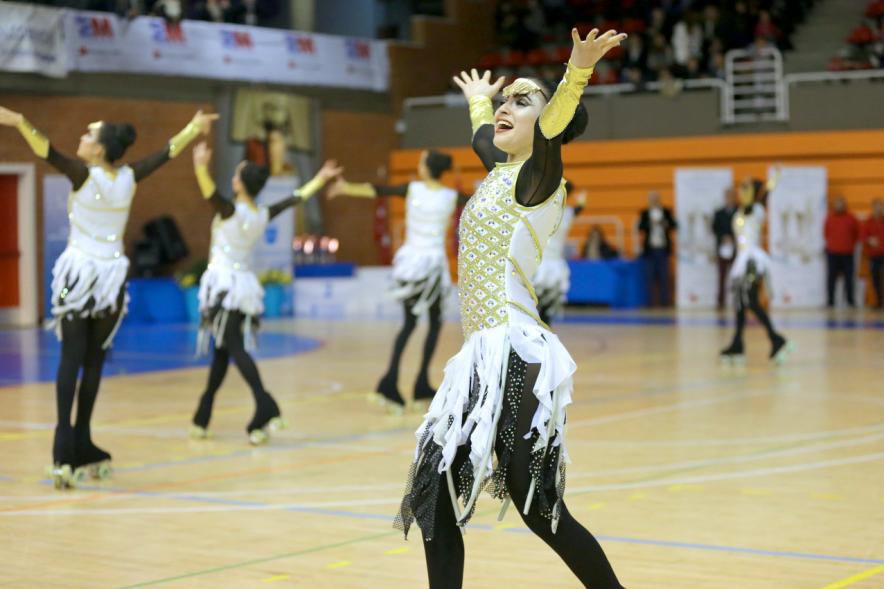 Campeonato Autonómico de Patinaje - Grupos Patinaje Show - Imagen de un momento de la actuación de uno de los equipos.