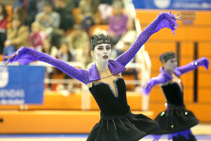 Campeonato Autonómico de Patinaje - Grupos Patinaje Show - Imagen de un momento de la actuación de uno de los equipos.