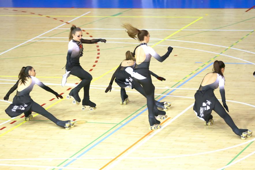 Campeonato Autonómico de Patinaje - Grupos Patinaje Show - Imagen de un momento de la actuación de uno de los equipos.