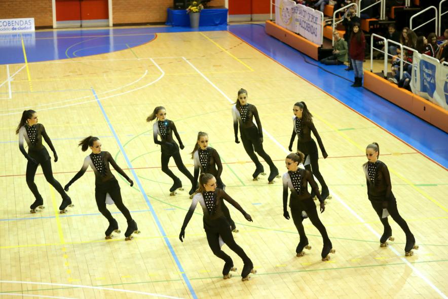 Campeonato Autonómico de Patinaje - Grupos Patinaje Show - Imagen de un momento de la actuación de uno de los equipos.