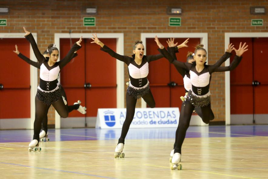 Campeonato Autonómico de Patinaje - Grupos Patinaje Show - Imagen de un momento de la actuación de uno de los equipos.