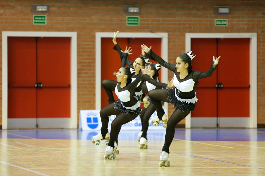 Campeonato Autonómico de Patinaje - Grupos Patinaje Show - Imagen de un momento de la actuación de uno de los equipos.