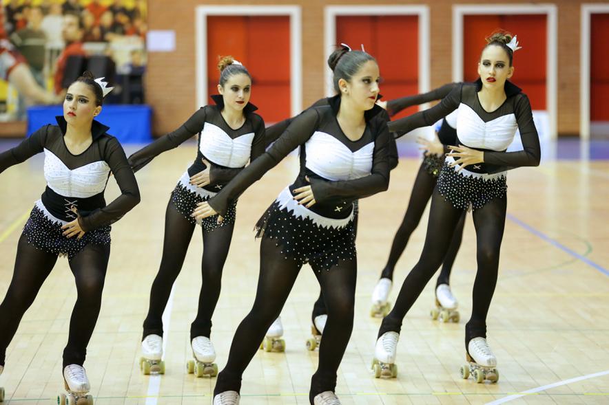 Campeonato Autonómico de Patinaje - Grupos Patinaje Show - Imagen de un momento de la actuación de uno de los equipos.