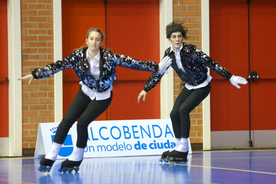 Campeonato Autonómico de Patinaje - Grupos Patinaje Show - Imagen de un momento de la actuación de uno de los equipos.