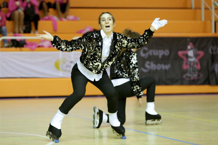 Campeonato Autonómico de Patinaje - Grupos Patinaje Show - Imagen de un momento de la actuación de uno de los equipos.