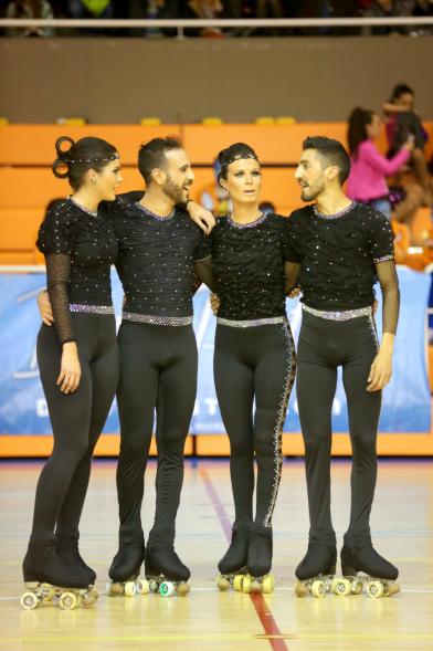 Campeonato Autonómico de Patinaje - Grupos Patinaje Show - Imagen de cuatro patinadores, dos chicas y dos chicos.