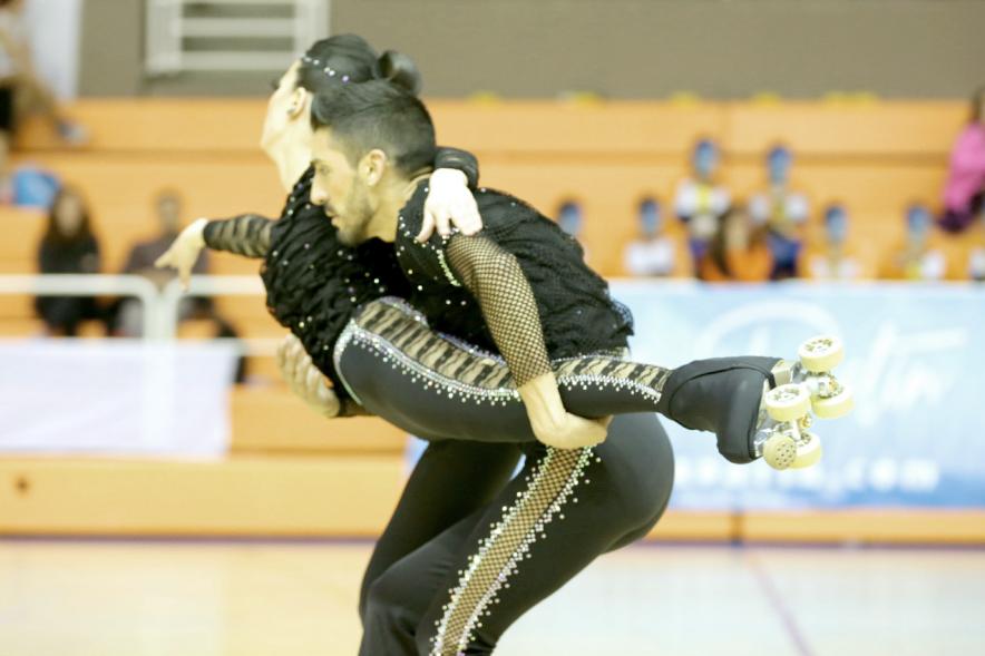 Campeonato Autonómico de Patinaje - Grupos Patinaje Show - Imagen de un momento de la actuación de uno de los equipos.