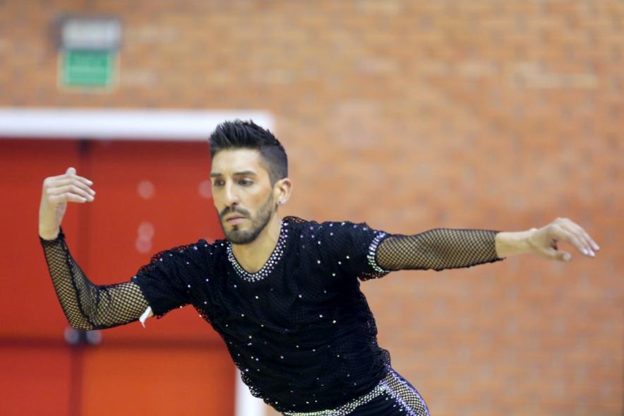 Campeonato Autonómico de Patinaje - Grupos Patinaje Show - Imagen de una patinador en un momento de la actuación.