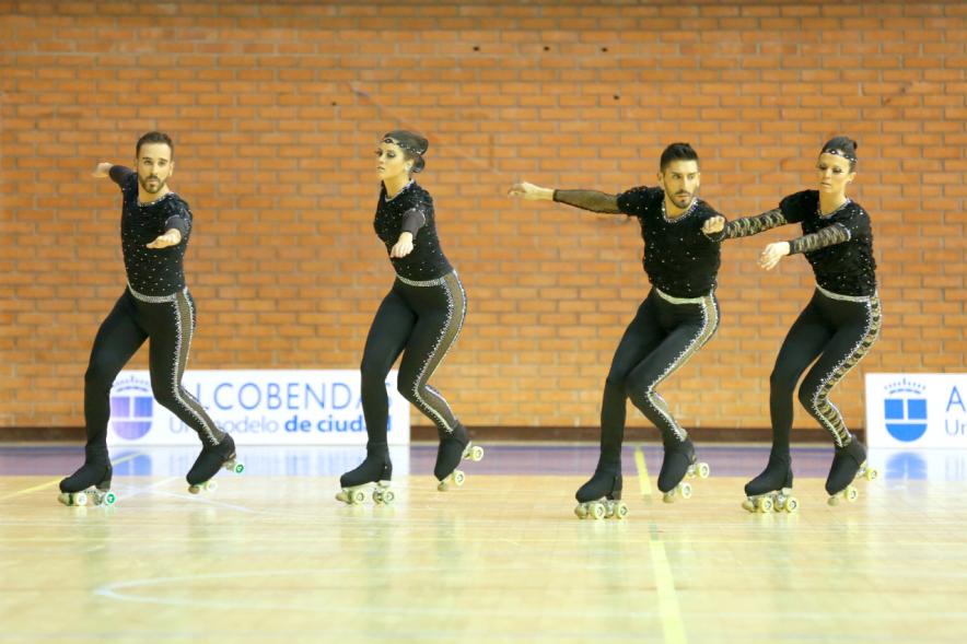 Campeonato Autonómico de Patinaje - Grupos Patinaje Show - Imagen de un momento de la actuación de uno de los equipos.