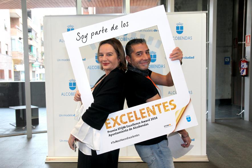 Jornada en torno a la Excelencia en la Gestión en Alcobendas (Photocall) - Posado doble.