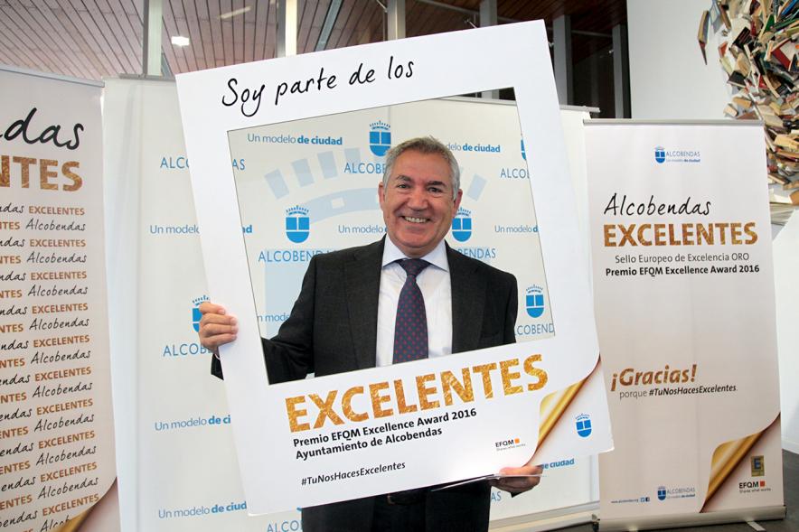 Jornada en torno a la Excelencia en la Gestión en Alcobendas (Photocall) -  Posado individual.