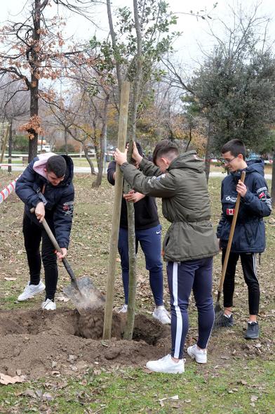 Participantes. Plantación de Árboles en el Arroyo de la Vega