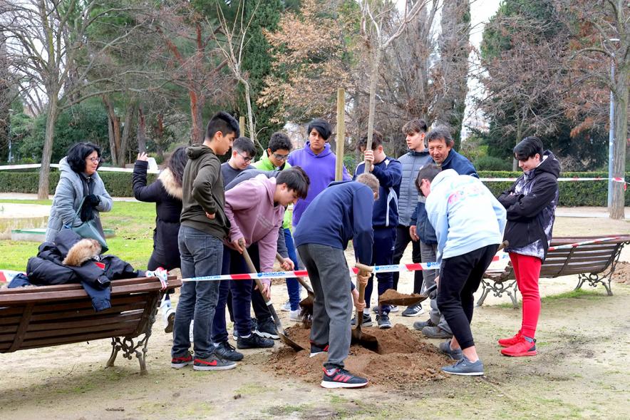 Participantes. Plantación de Árboles en el Arroyo de la Vega