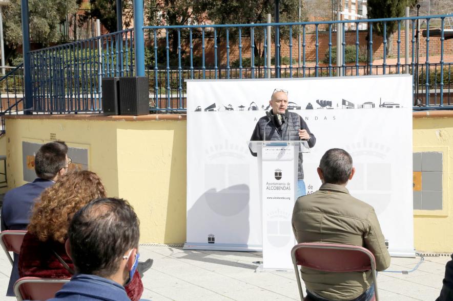 Periodista Miguel Ángel Almodóvar