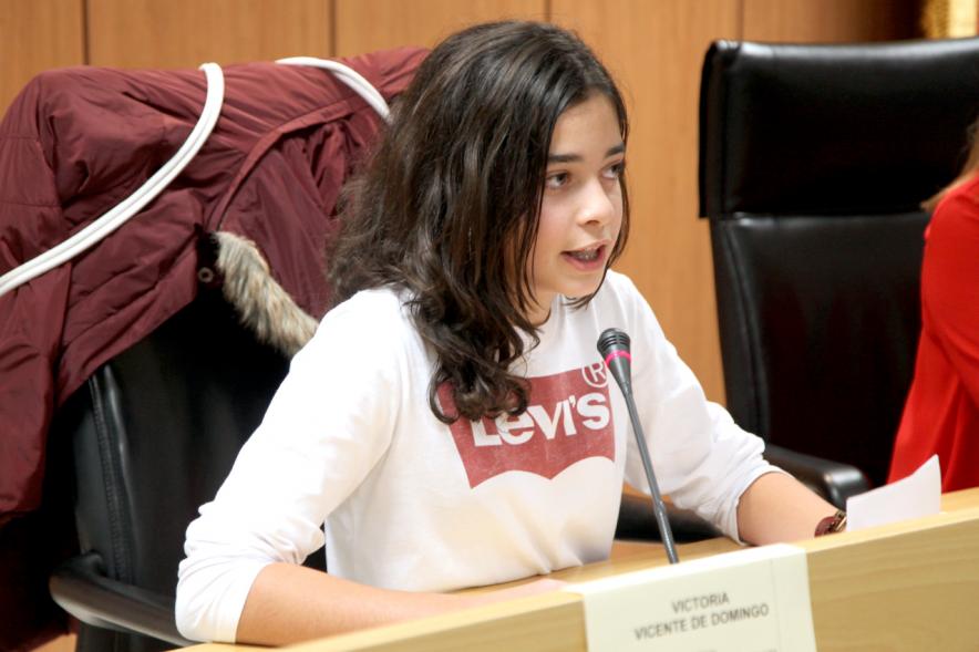 Plenario de Alcaldes de la Red de Infancia y Adolescencia (RIA) - Intervención de una representante infantil.
