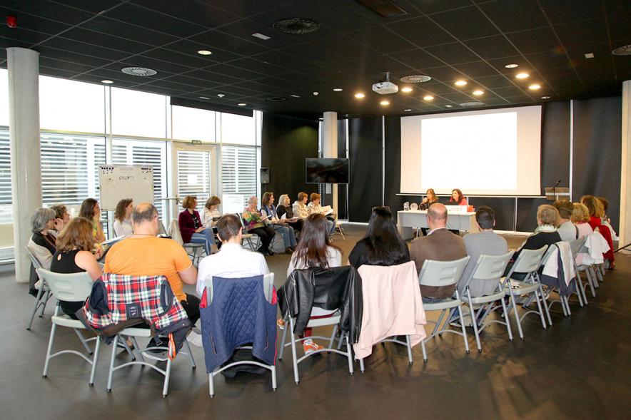 Plenario de Mujer e Igualdad de Oportunidades - Vista general del salón del acto.