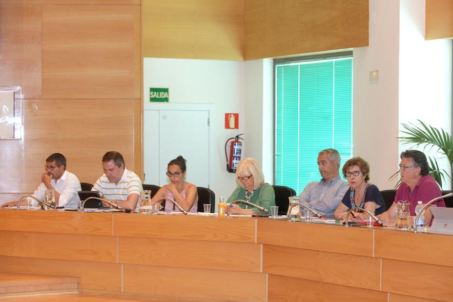 Concejales del PSOE durante el pleno