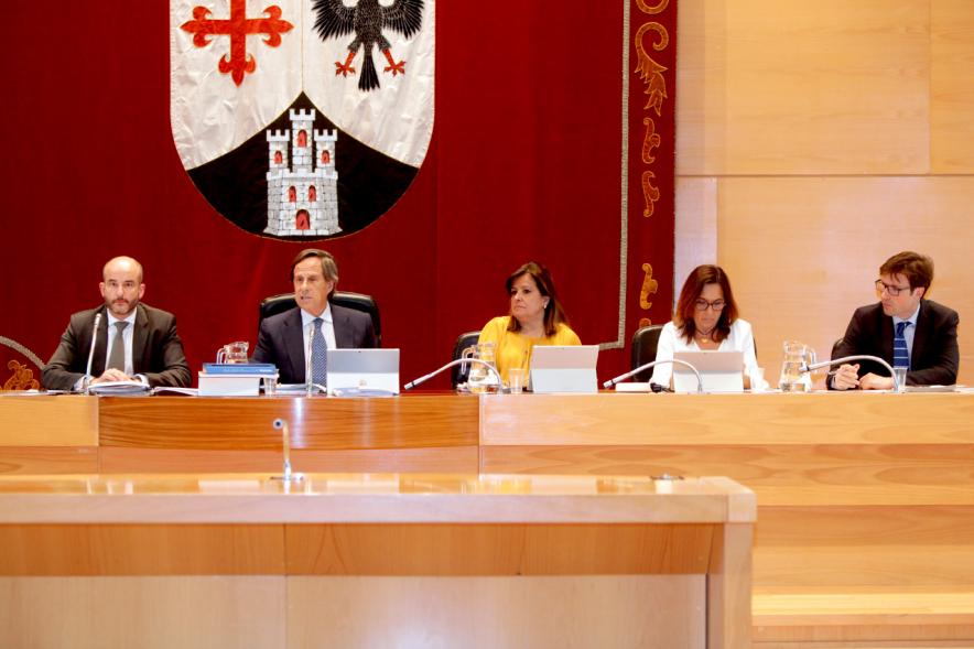 Junta de Gobierno Municipal durante el pleno