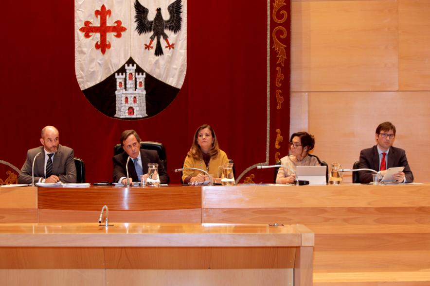 Junta de Gobierno Municipal durante el pleno