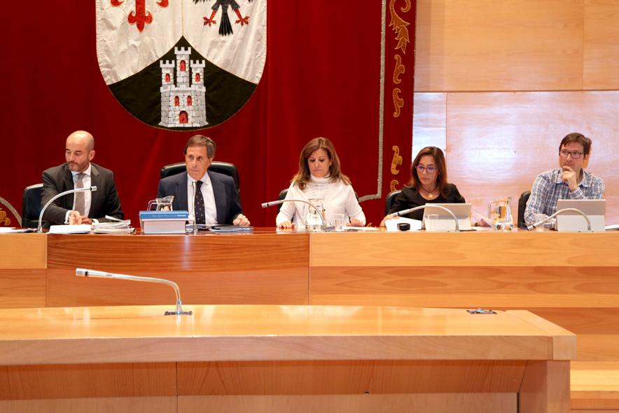 Junta de Gobierno Municipal durante el pleno