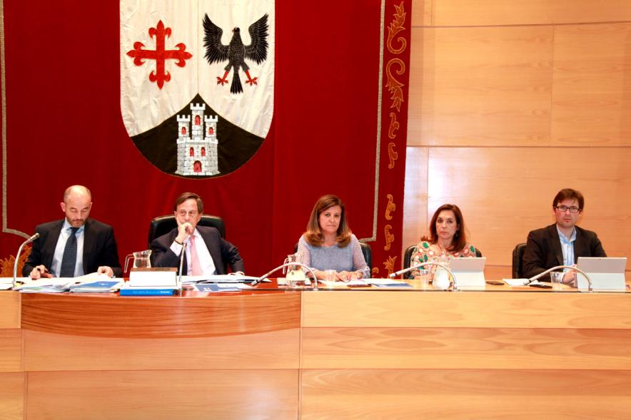 Junta de Gobierno Municipal durante el pleno