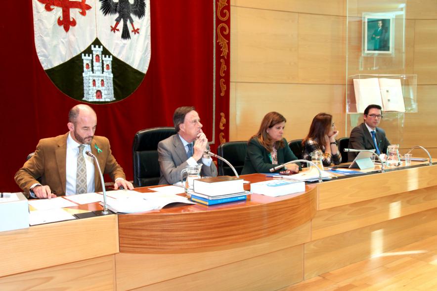 Junta de Gobierno Municipal durante el pleno