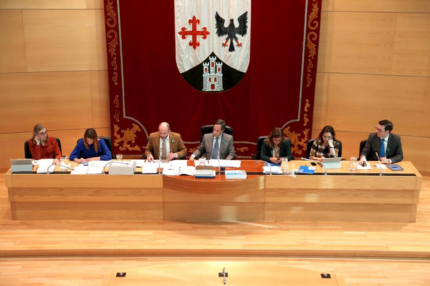 Junta de Gobierno Municipal durante el pleno