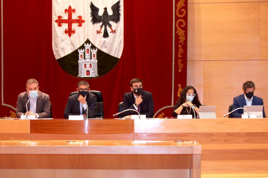 Junta de Gobierno Municipal durante el pleno