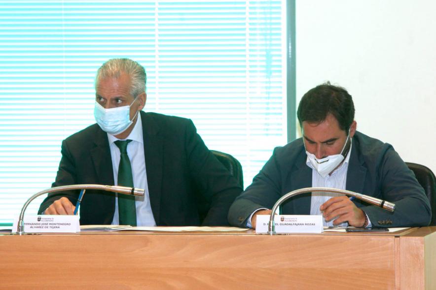 Concejales de VOX durante el pleno